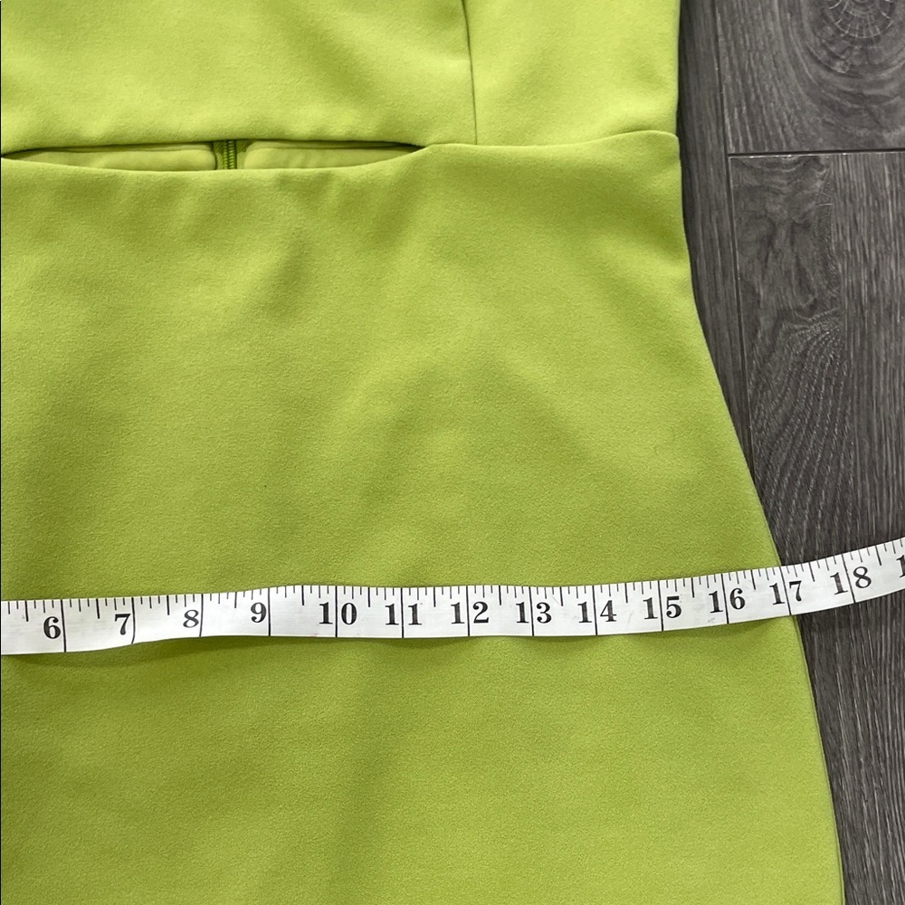 RW & CO Elegant Lime Green Dress SIZE 6 - Picture 13 of 15